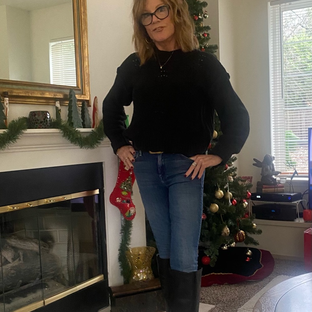 Meet your Posher, Carrie